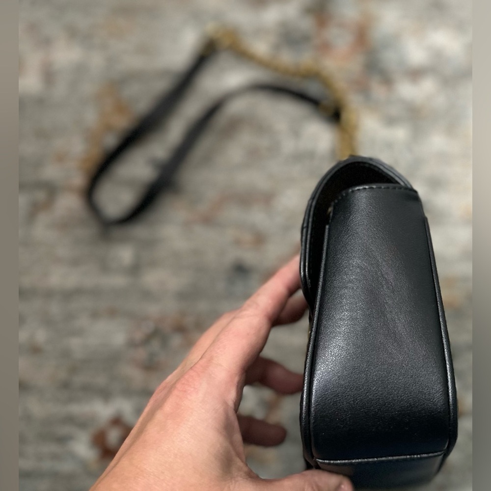 🎸GUCCI🎸🔥NWOT🔥Authentic Marmont Mini Matelassé Shoulder Bag - Picture 8 of 16
